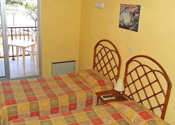 Alhambra ホテル アグド